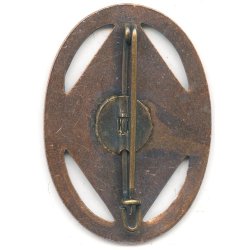 German WW2 N.S.F.K. K�stenflug 1939 badge