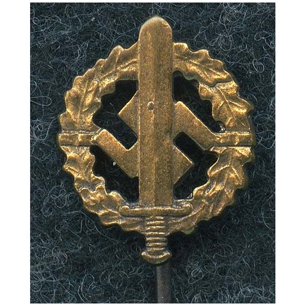 SA Sports badge in bronze miniature '6'