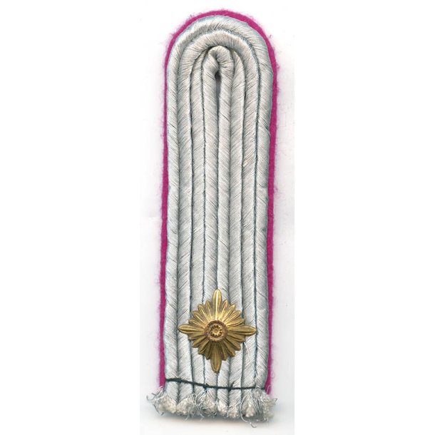 German WW2 GSO/RGM/Vet Oberleutnant's shoulder board