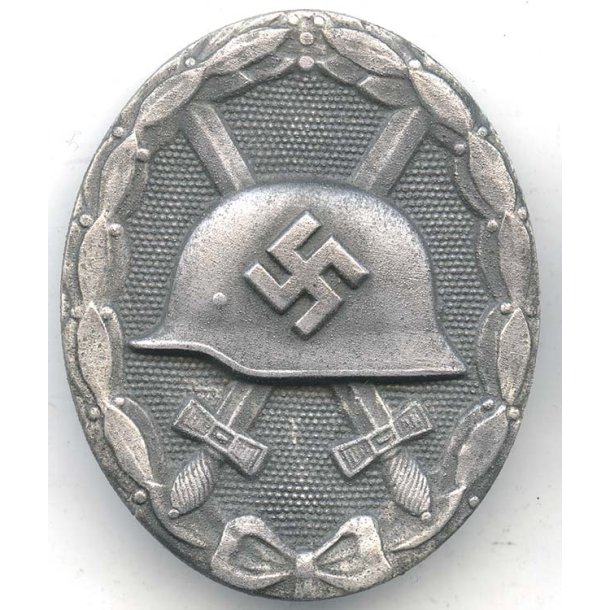 German WW2 Wound badge in silver 1939 '100 + L55' (Double marked)