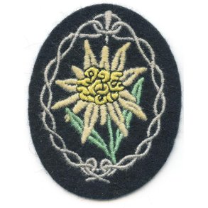 German WW2 Gebirgsj�ger Edelweiss sleeve badge