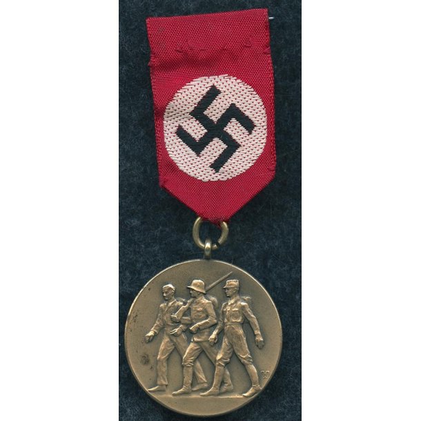 German WW2 early patriotic medal