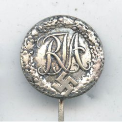 German WW2 RJA Reich's Youth Sport Badge in silver