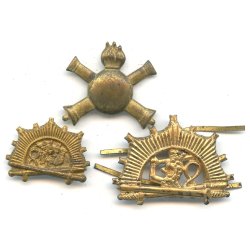 Finnish WW2 Army 'Cadet School' &amp; Artillery insignia