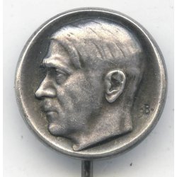 German WW2 Nationalsozialistische Volkswohlfahrt ( NSV ) honor badge