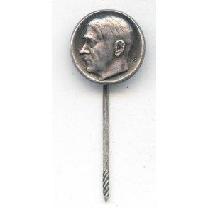 German WW2 Nationalsozialistische Volkswohlfahrt ( NSV ) honor badge