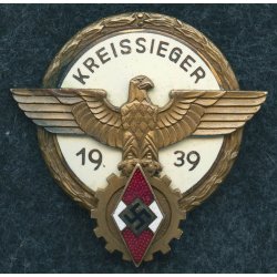 HJ Kreissieger 1939 badge 'A.G Tham, Gablonz'