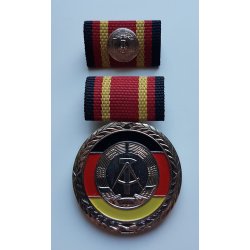 DDR, Verdienstmedaille der DDR