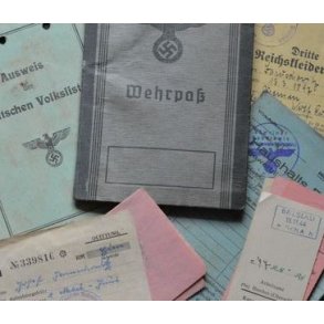 German WW1-2 Paper related items